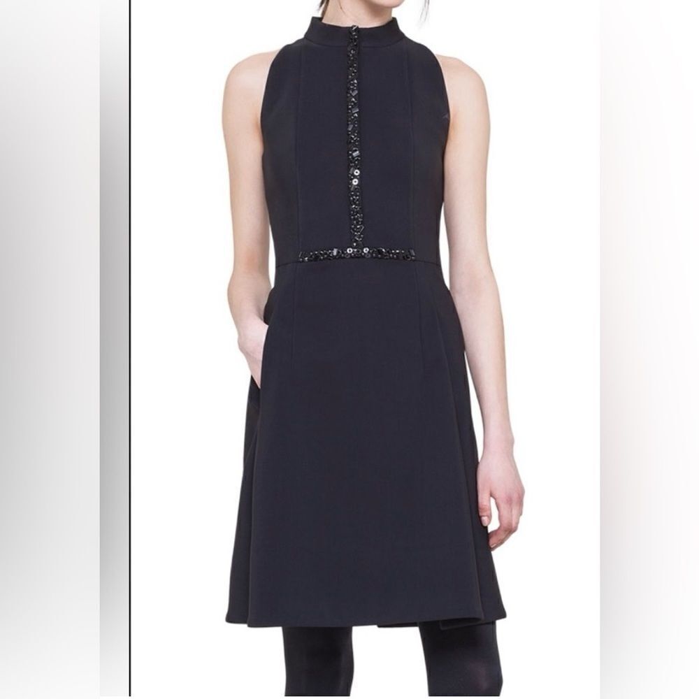 Akris Punto  Mini Dress Womens Size 10 Black Zip Neck Jewelry A- Lined